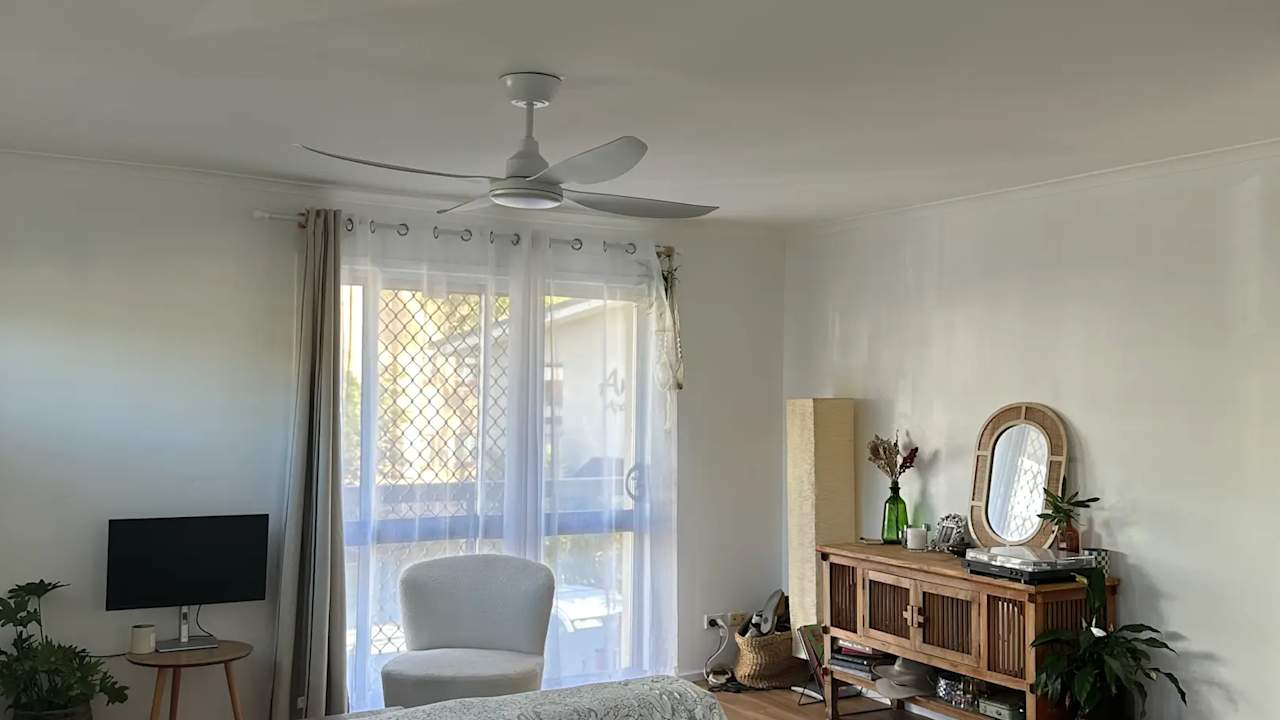 Unfurnished room in a share house
