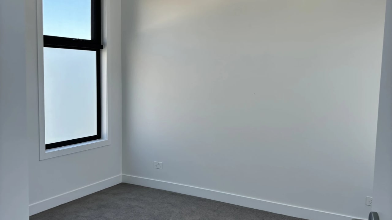 Unfurnished room in a share house