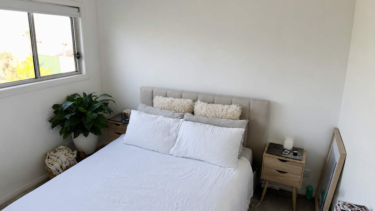 Unfurnished room in a share house