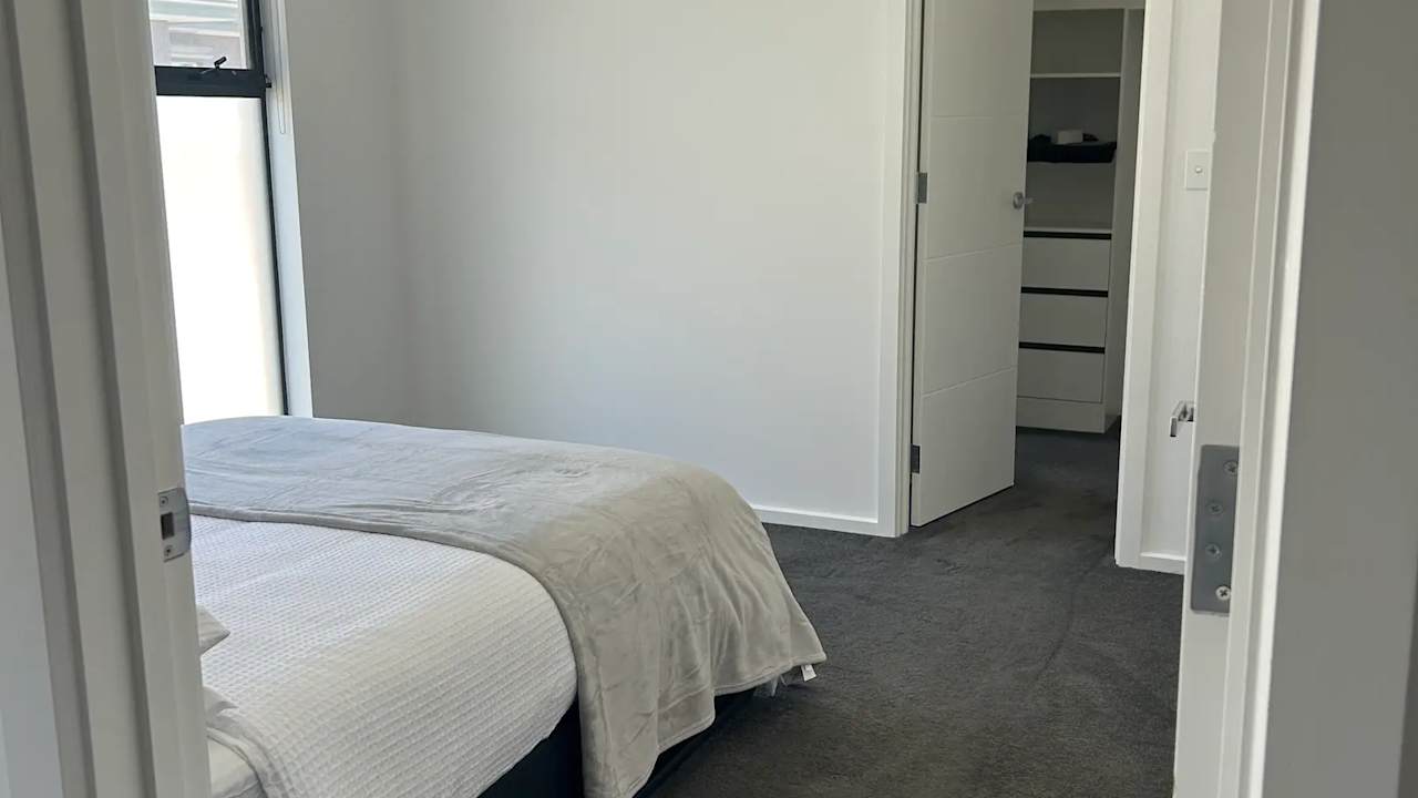 Furnished room with ensuite in a share house