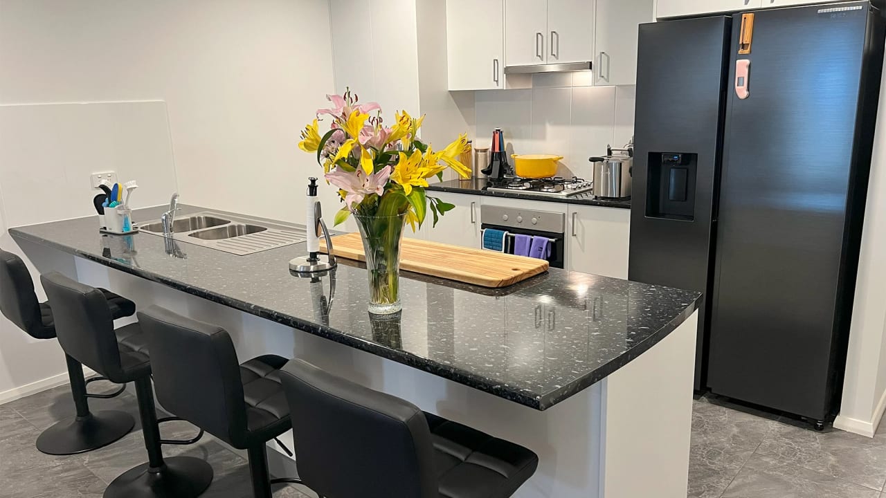 Unfurnished room in a share house