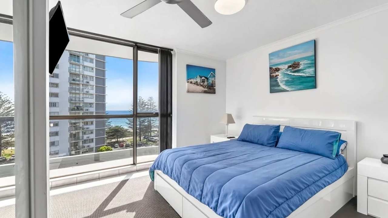 Whole property with 2 rooms for rent