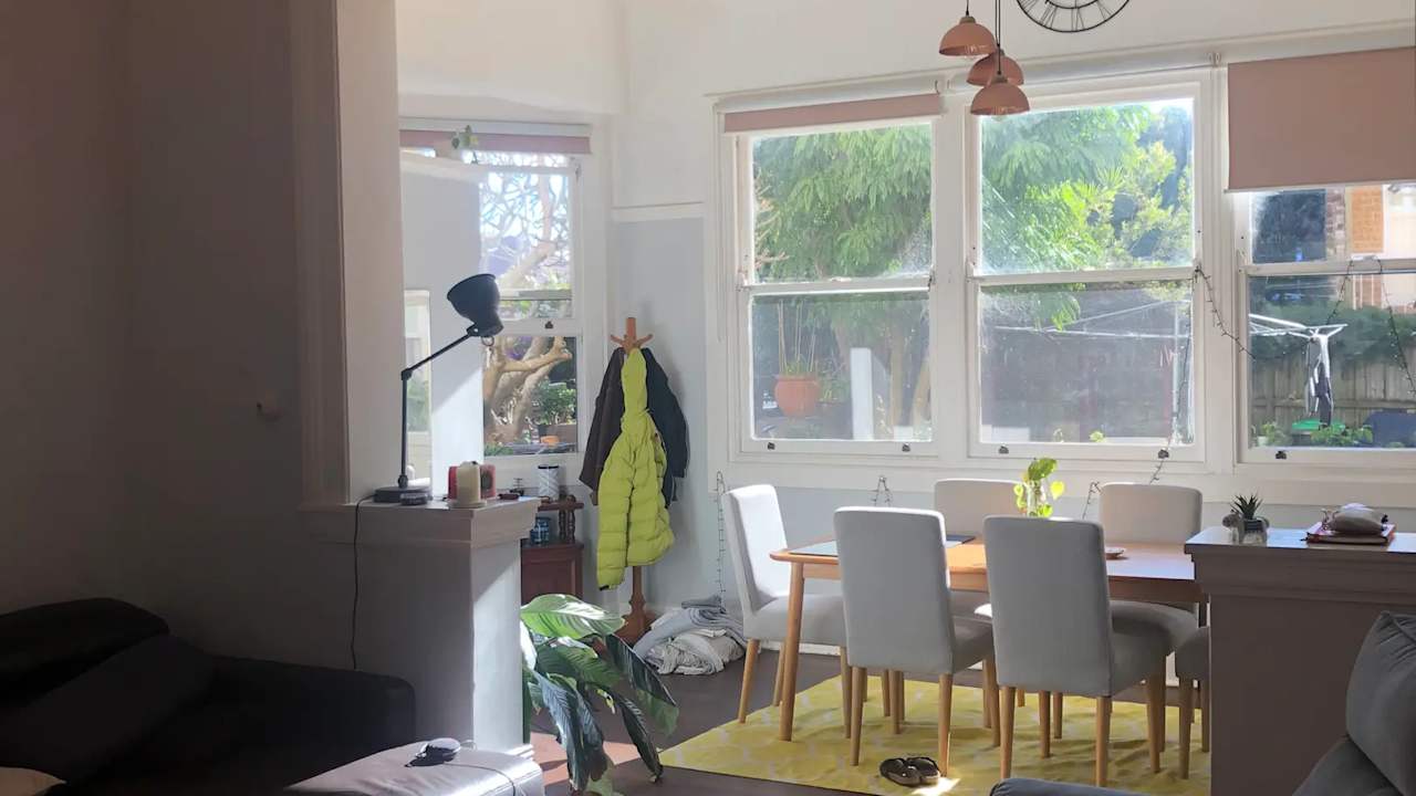 Whole property with 2 rooms for rent