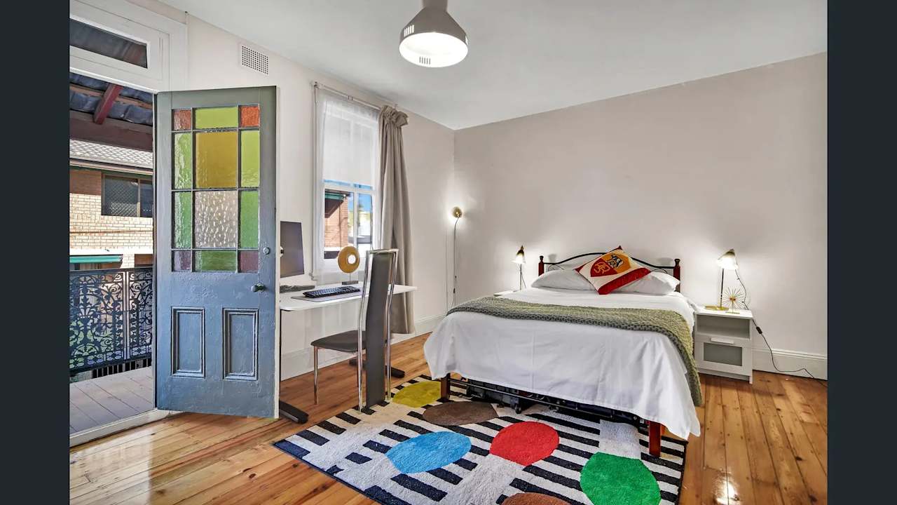 Furnished room in a share house