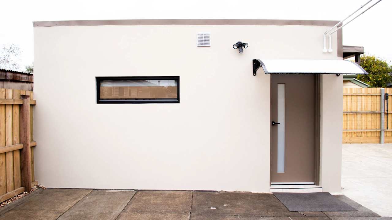 Furnished room studio flat for rent