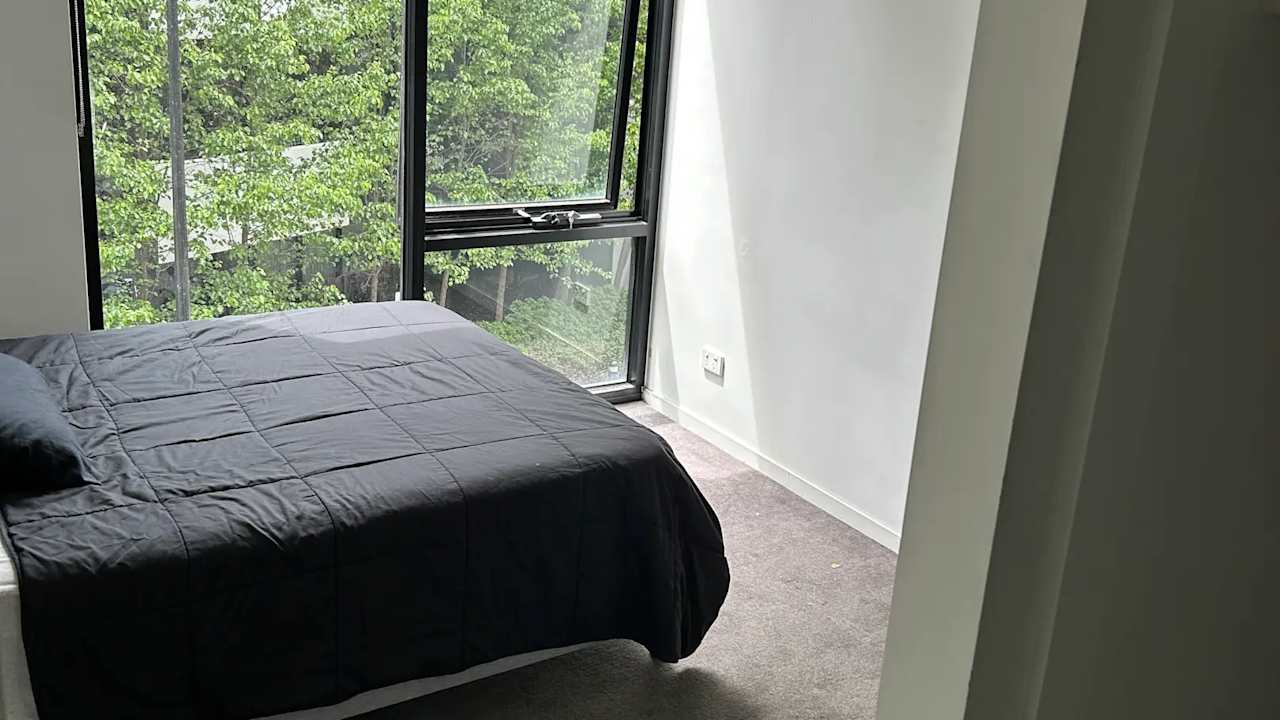 Furnished room with own bathroom