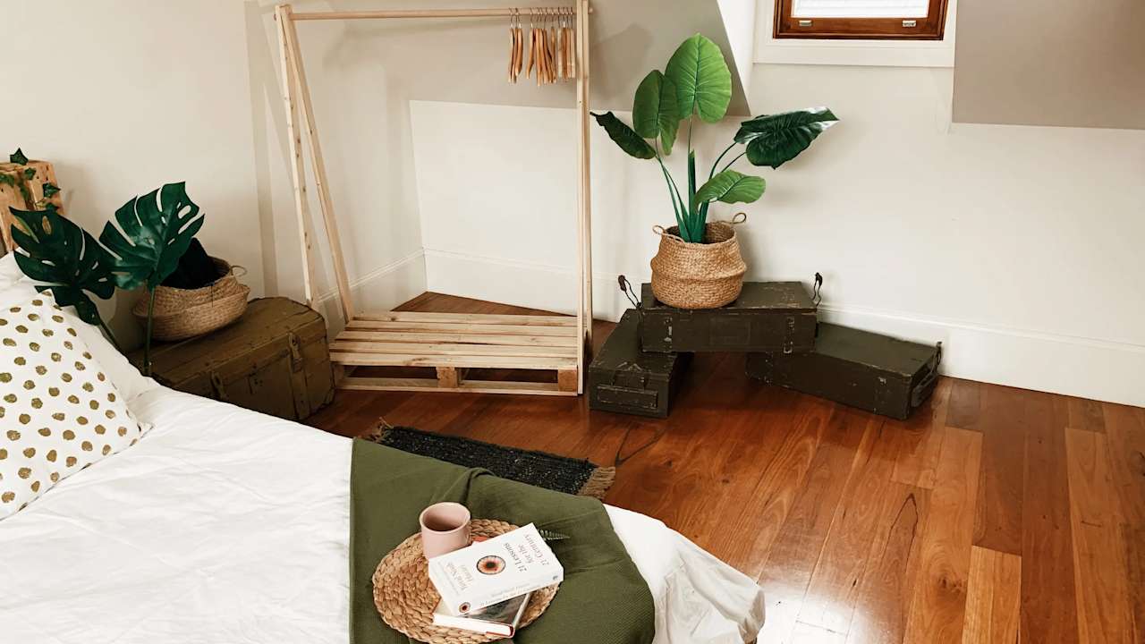 Furnished room in a share house