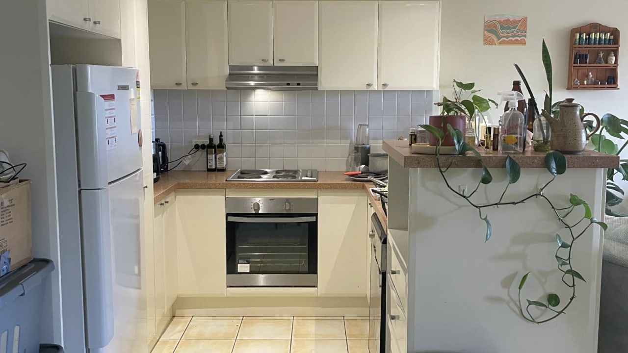 Unfurnished room with own bathroom