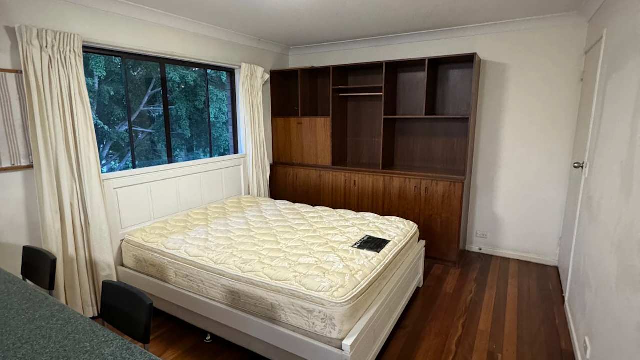 Furnished room studio flat for rent