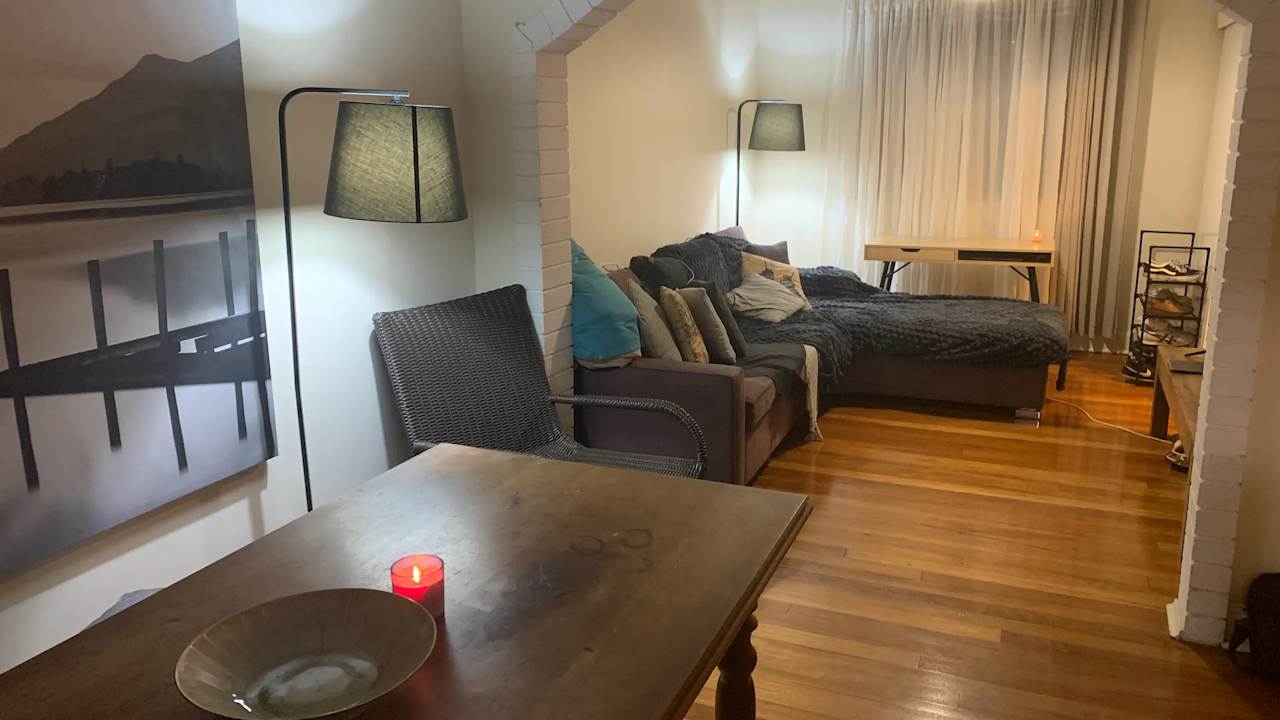 Room in a share house