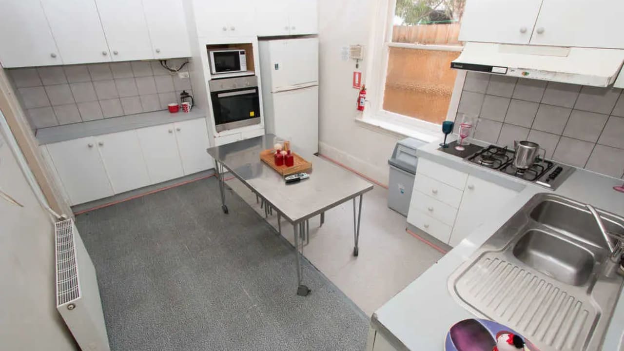 Furnished room in a share house