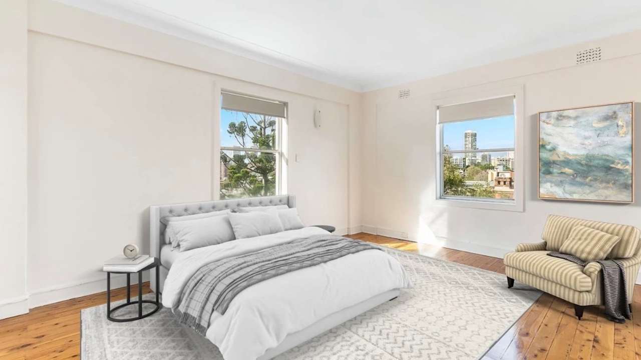 Furnished room in a flatshare