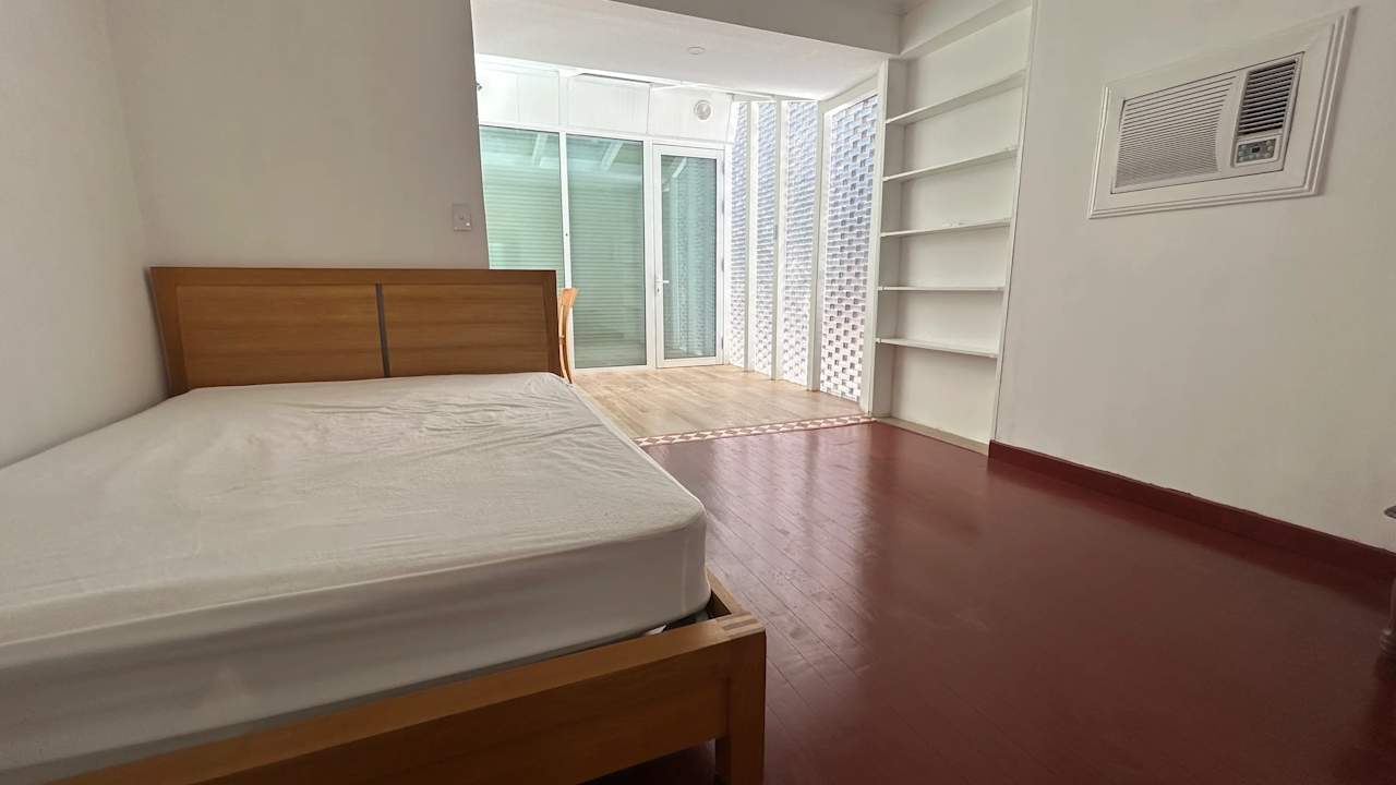 Furnished room with ensuite in a share house