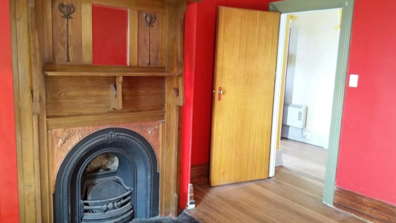 Whole property with 2 rooms for rent