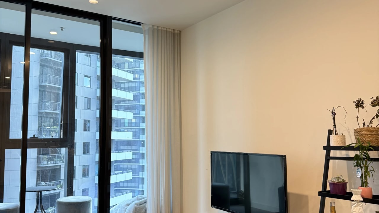 Furnished room in a flatshare