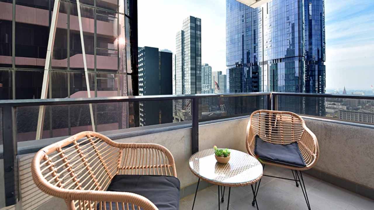 Whole property with 2 rooms for rent