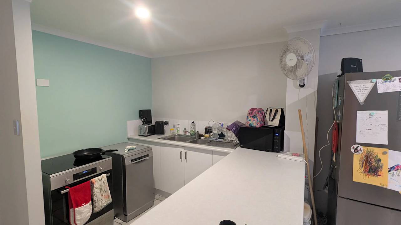 Whole property with 2 rooms for rent