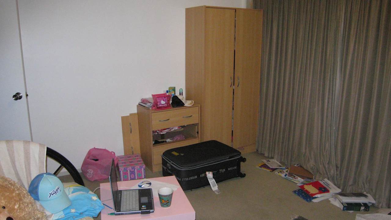 Furnished room in a share house