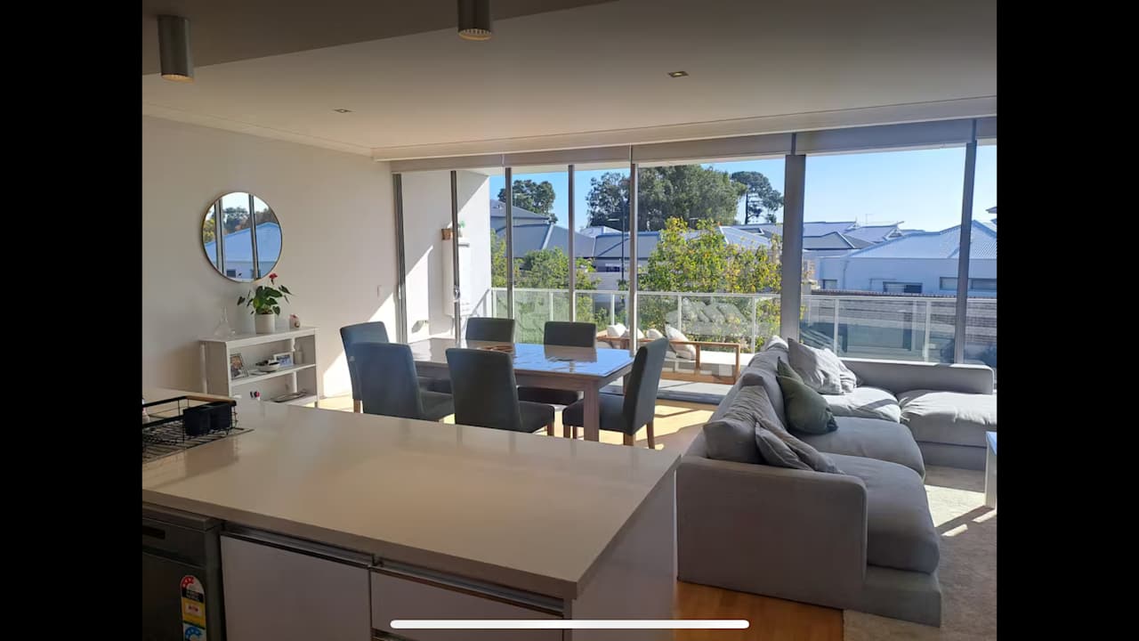 Whole property with 2 rooms for rent