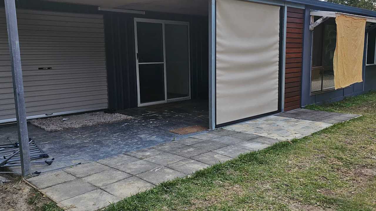 Whole property with 2 rooms for rent