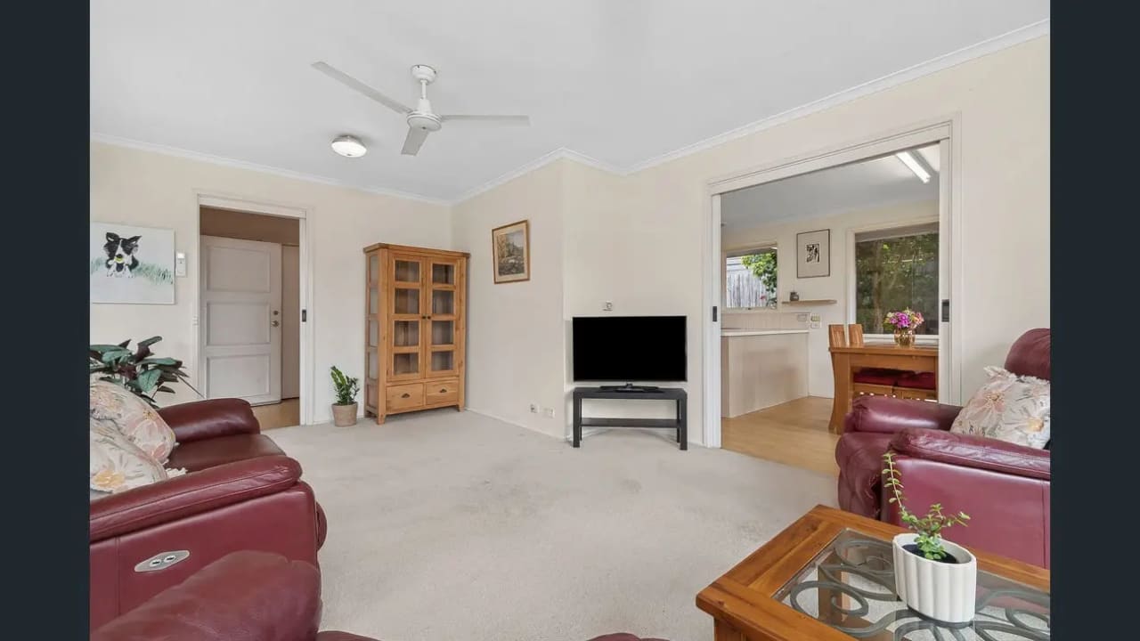 Unfurnished room in a share house