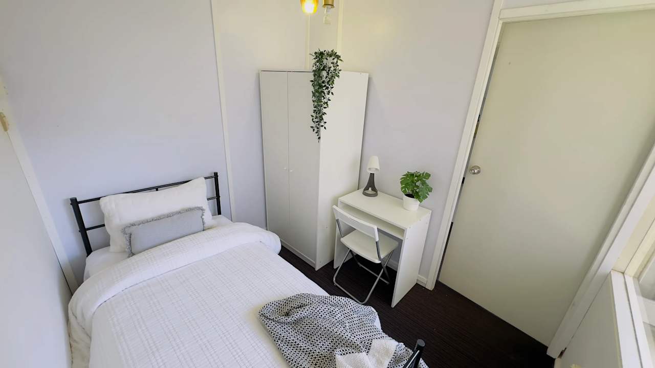 Furnished room in a share house