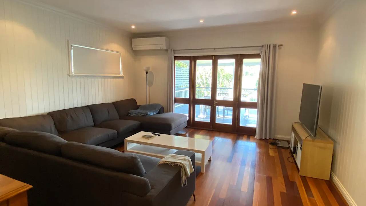 Unfurnished room in a share house