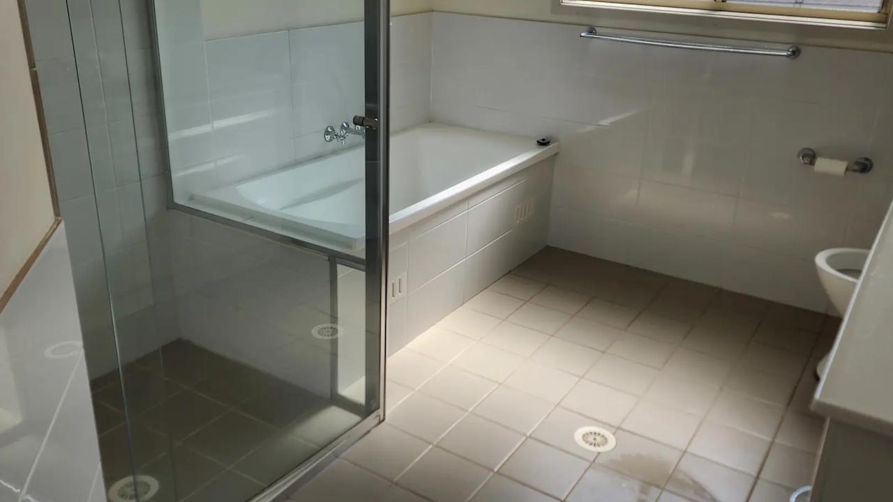 Unfurnished room with ensuite in a share house