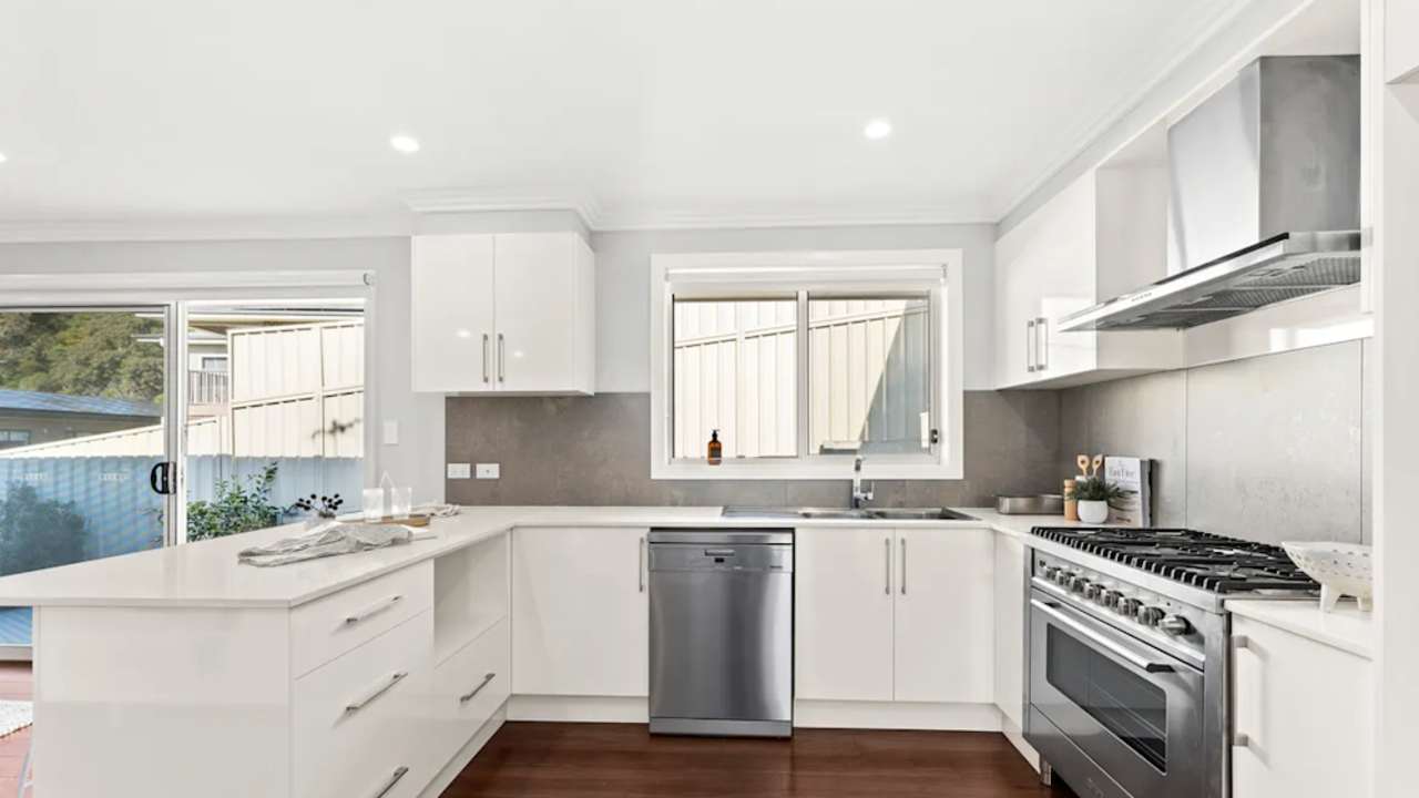 Room in a share house