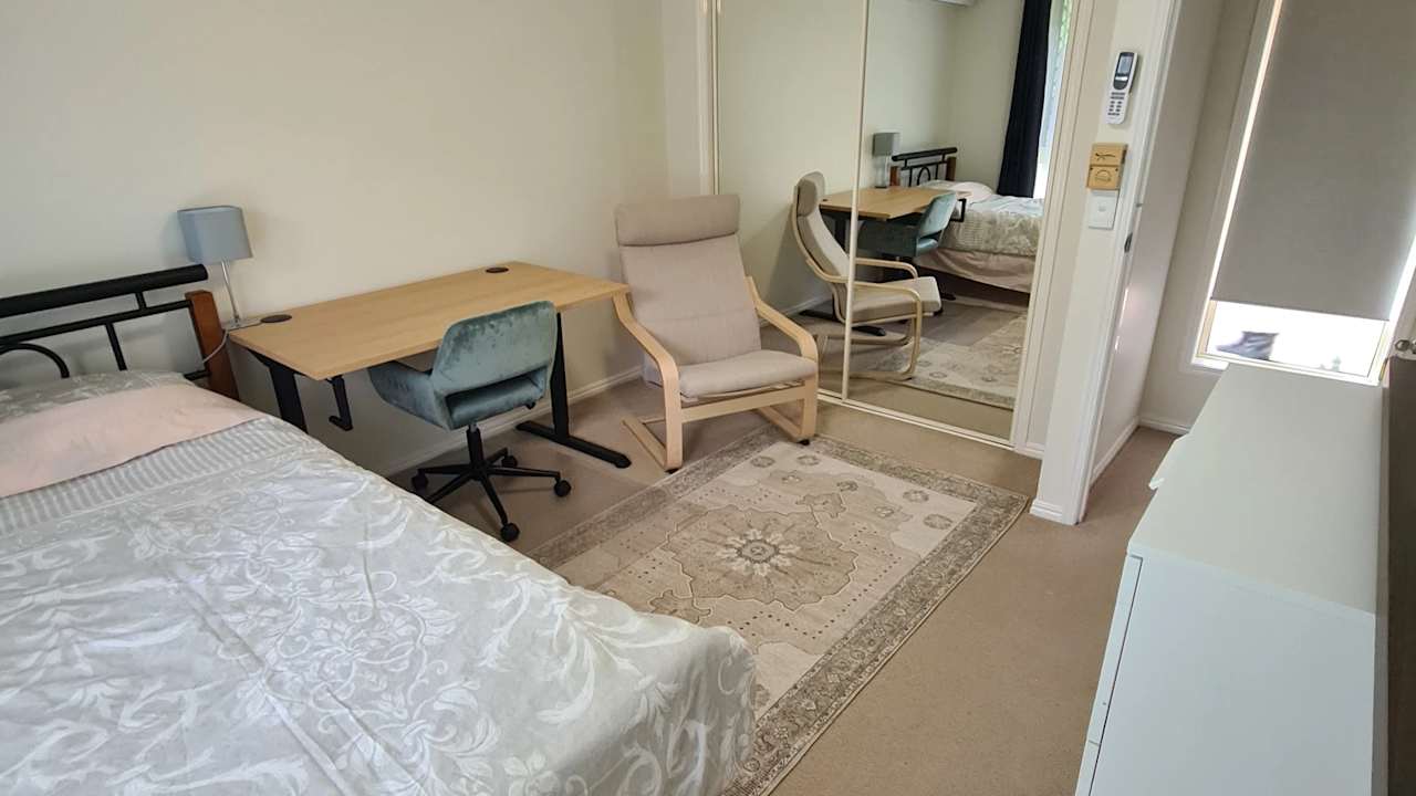 Furnished room in a share house