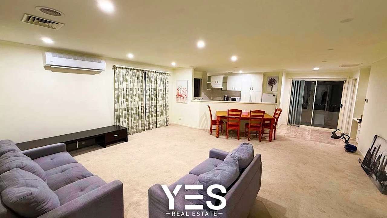 Unfurnished room in a share house