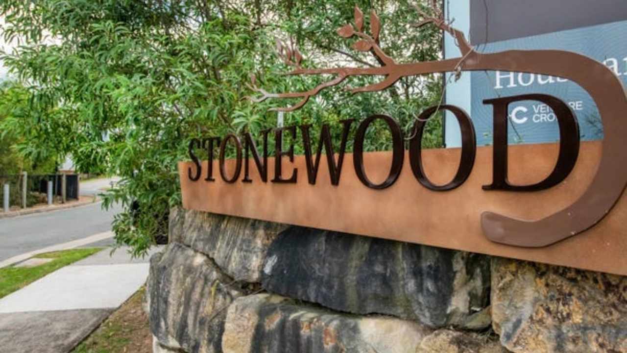 Room in a share house