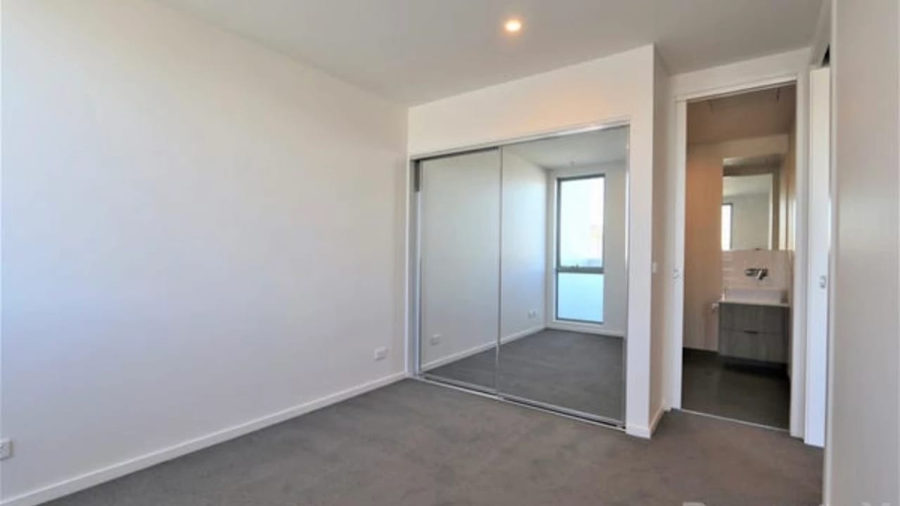 Whole property with 2 rooms for rent