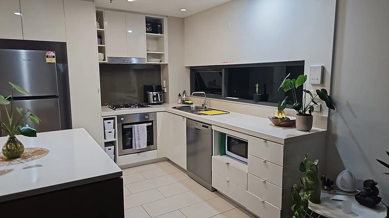 Furnished room with ensuite in a share house