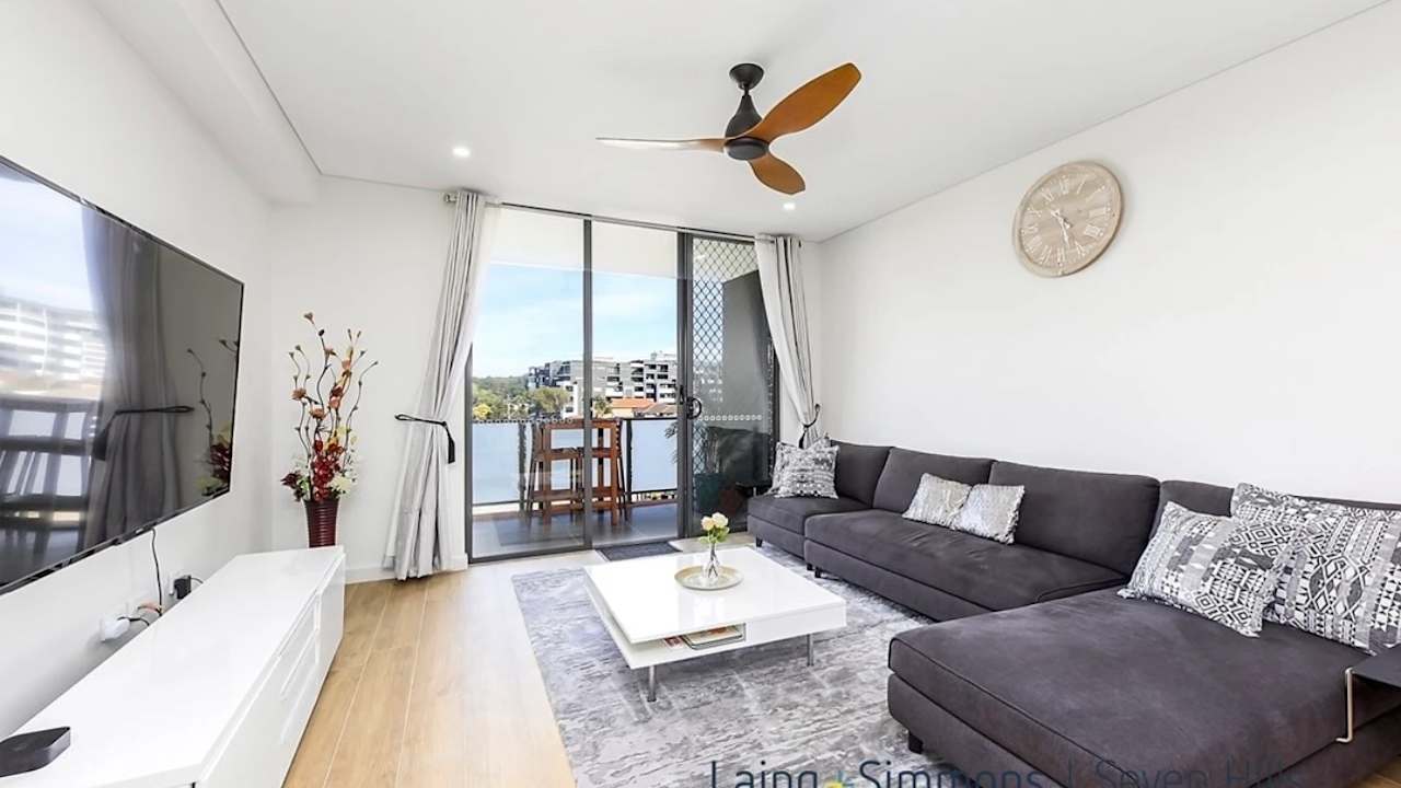 Furnished room with own bathroom