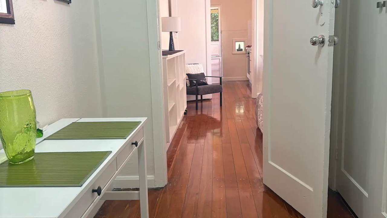 Furnished room studio flat for rent