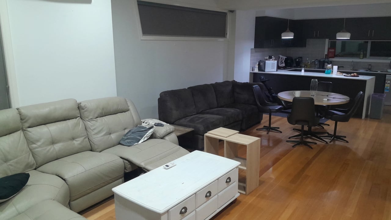 Room with ensuite in a share house