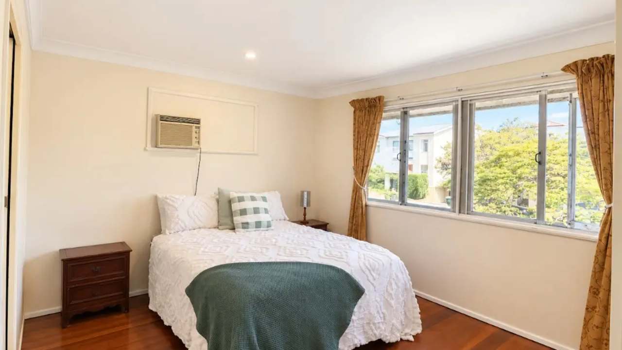 Furnished room with ensuite in a share house