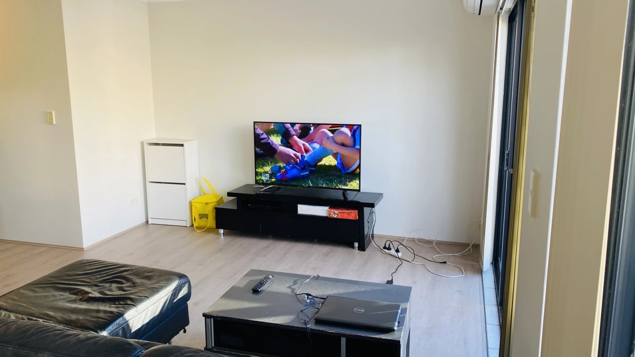 Furnished room with own bathroom