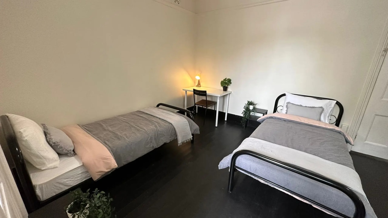 Furnished room in a share house