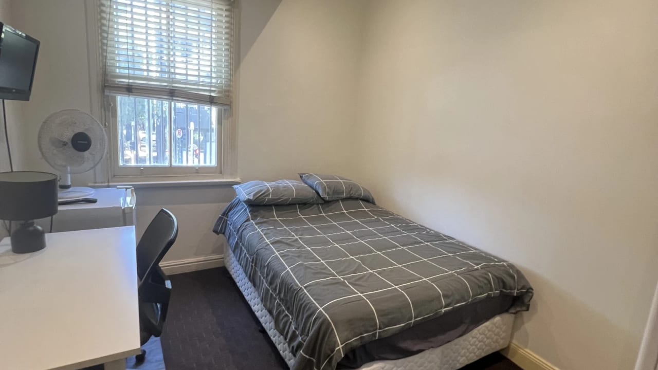 Furnished room in a share house