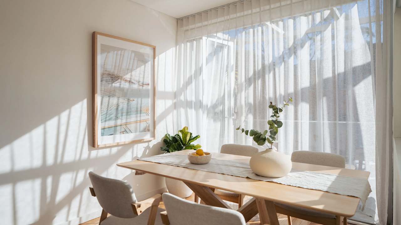Furnished room with ensuite in a flatshare