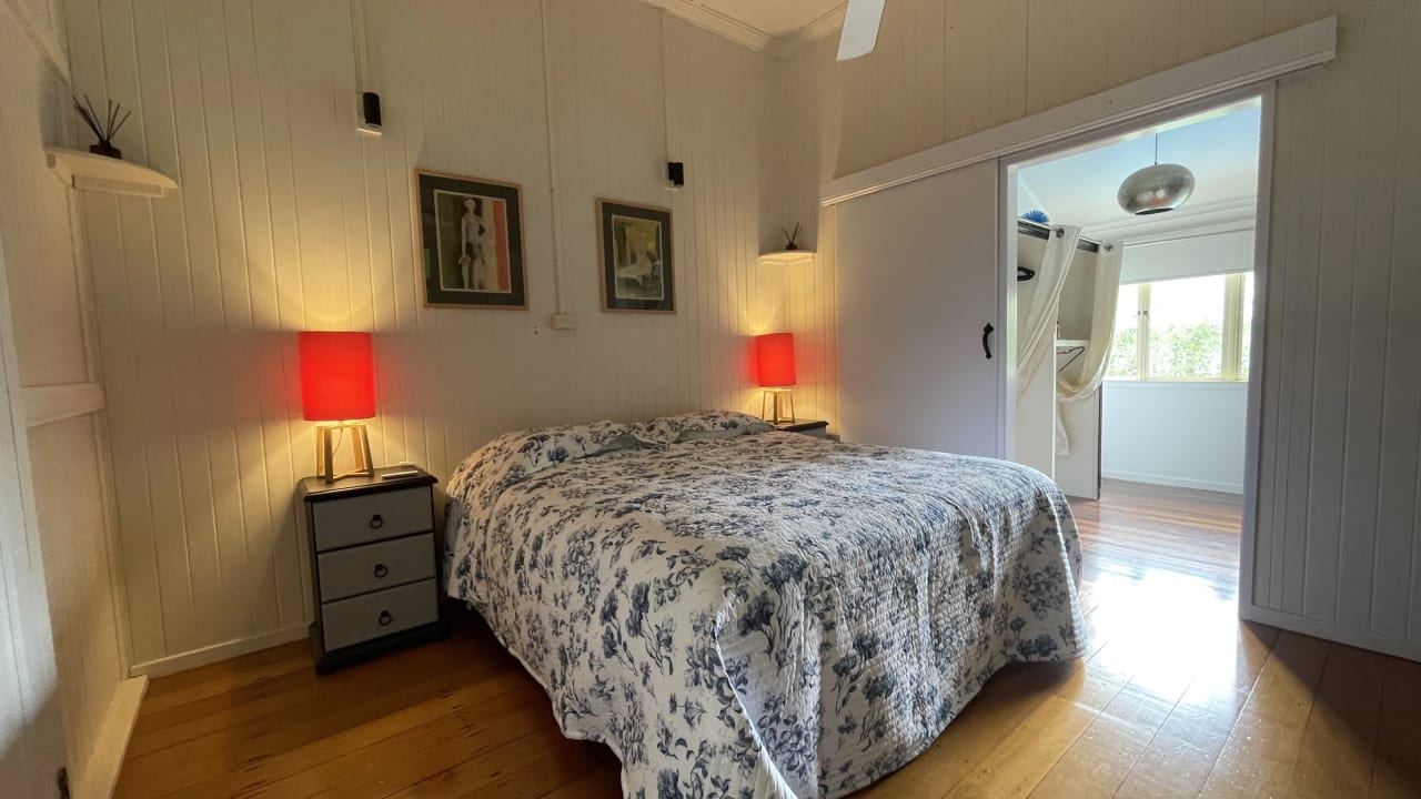 Furnished room with own bathroom