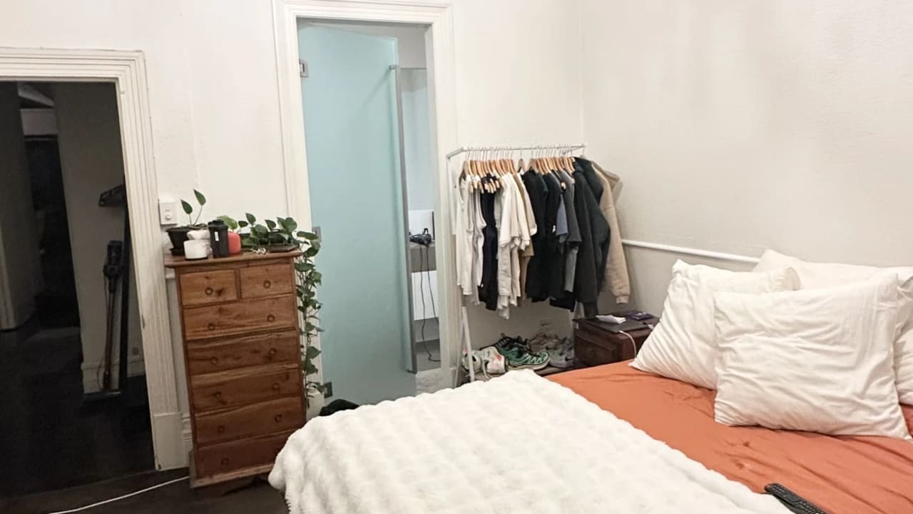 Unfurnished room with own bathroom