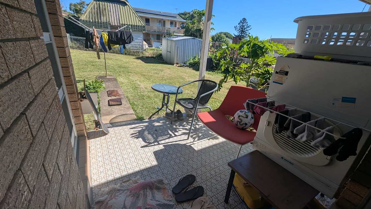 Room in a share house