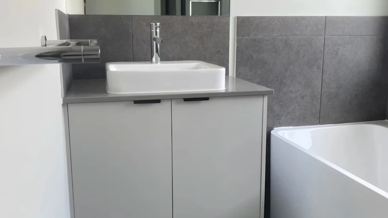 Unfurnished room in a share house