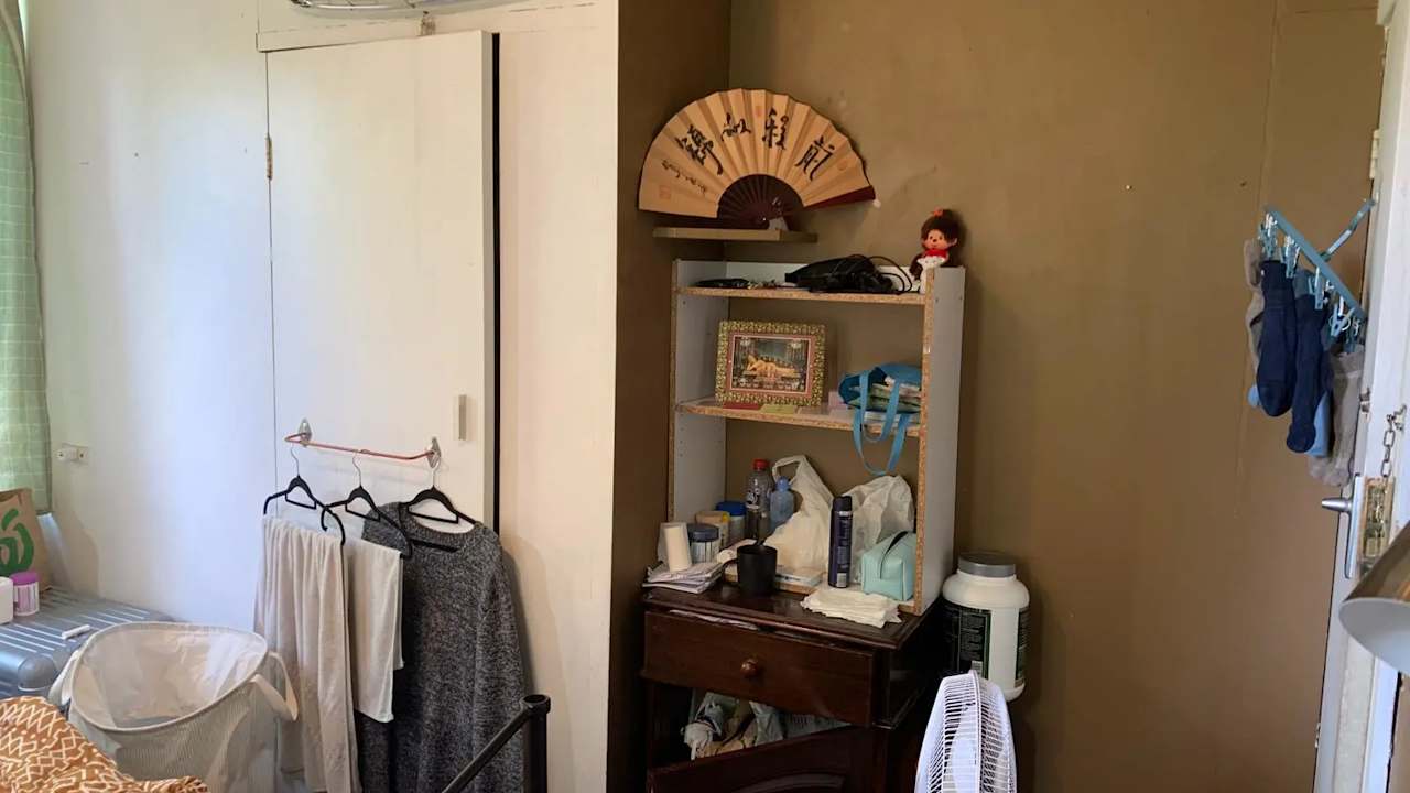 Furnished room in a share house