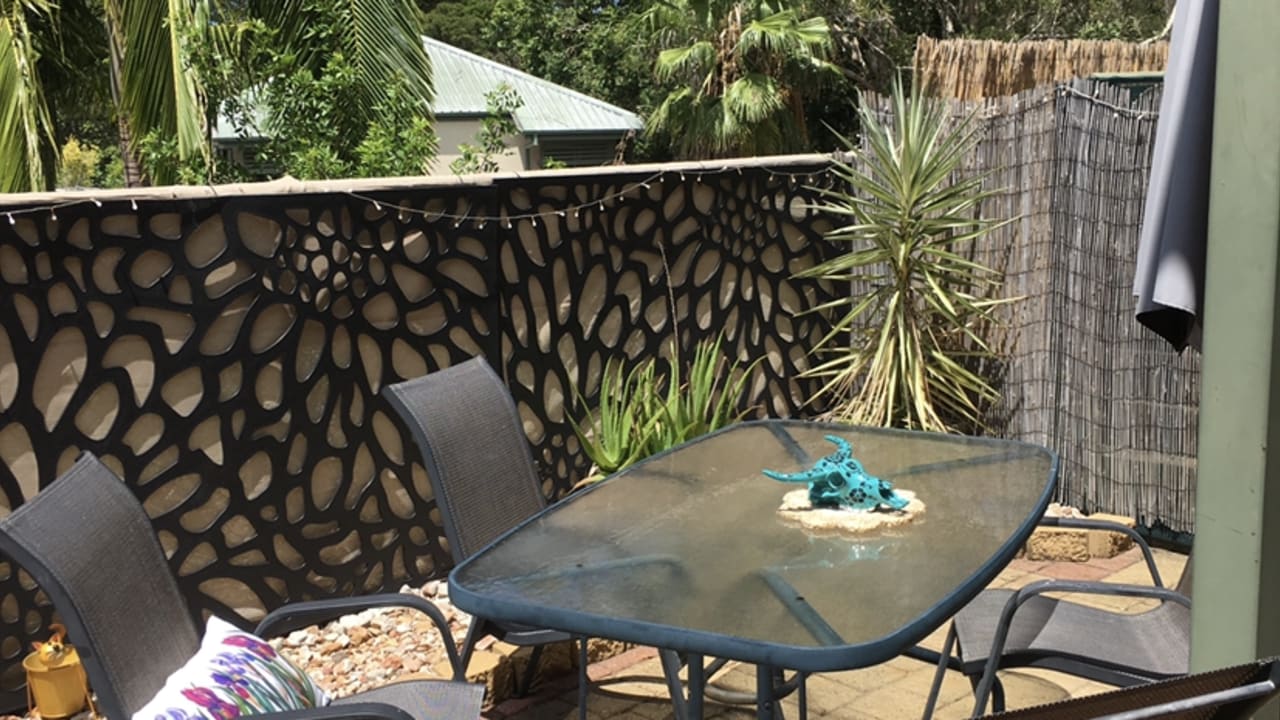Furnished room with ensuite in a flatshare