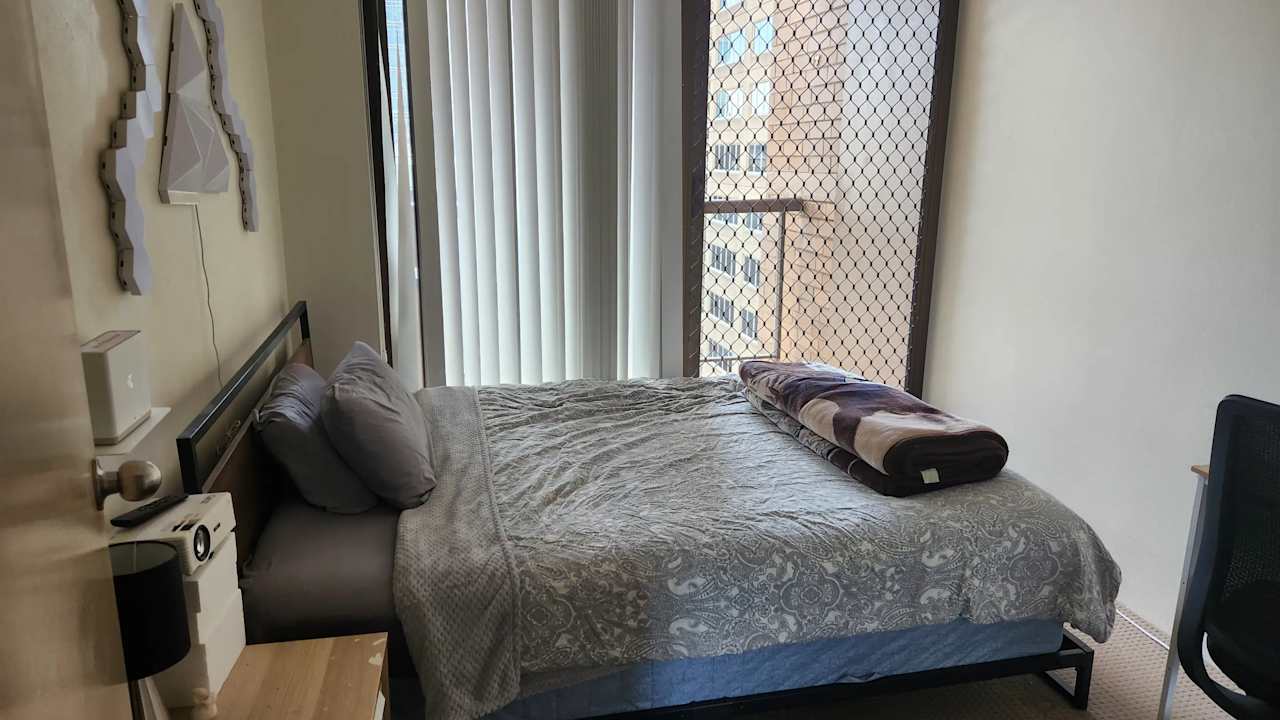 Furnished room with own bathroom