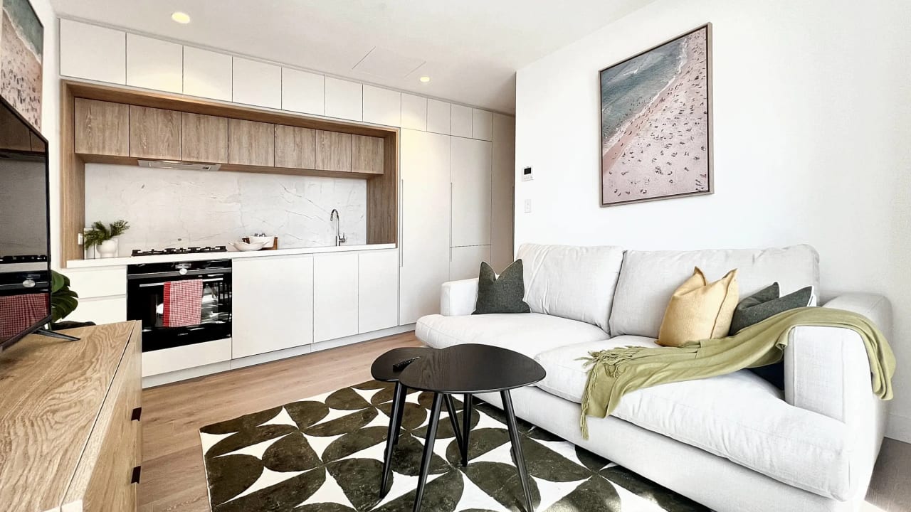 Whole property with 2 rooms for rent